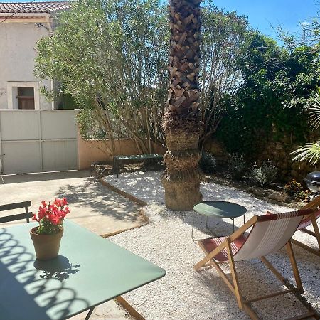 Gite Le Palmier - Perfectly Located Cosy Studio With Private Garden Puissalicon Exterior foto