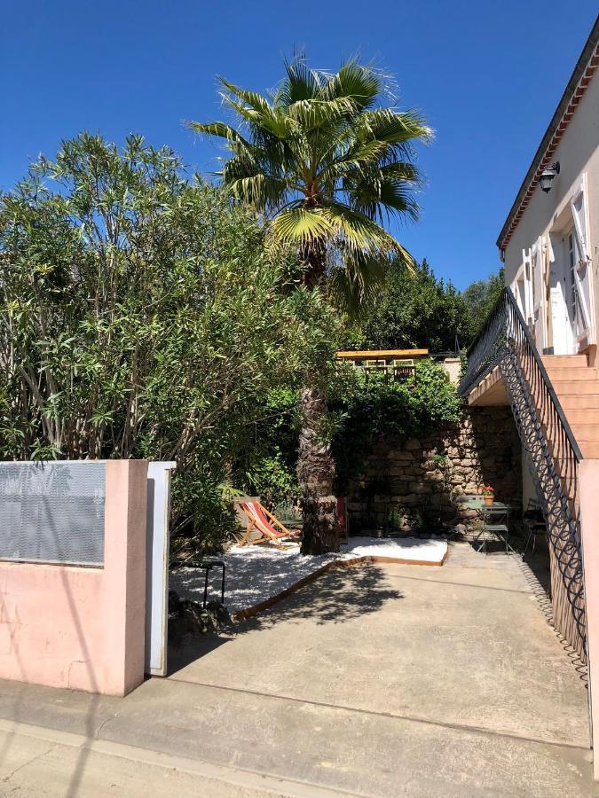 Gite Le Palmier - Perfectly Located Cosy Studio With Private Garden Puissalicon Exterior foto